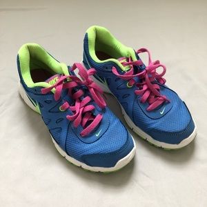 Nike Revolution 2 Running Shoes